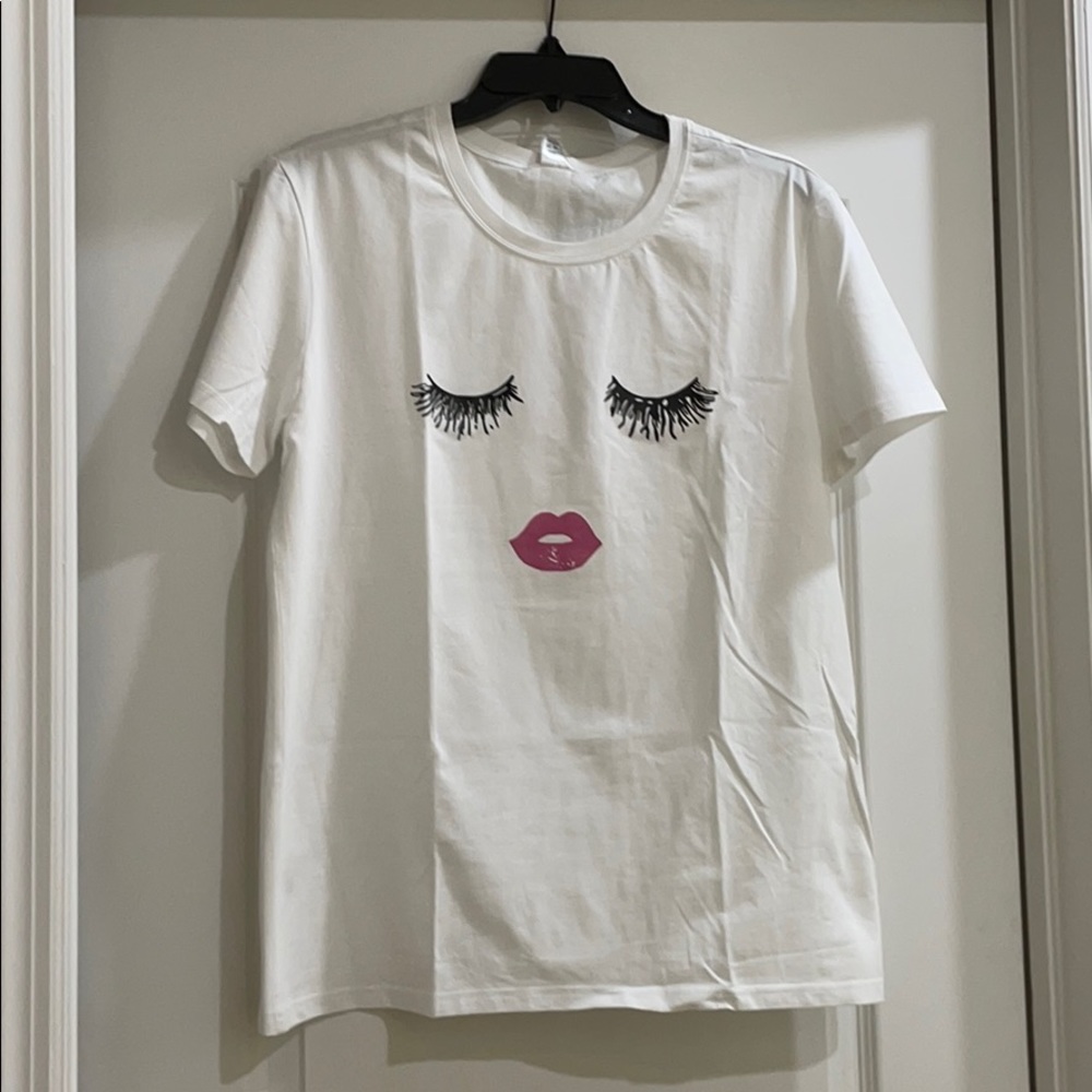 New Eyelash t-shirt.